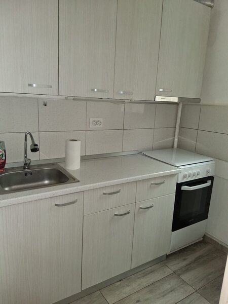 Drumul Taberei, Favorit,